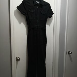 Good American Black Short-Sleeve Jumpsuit with Front Zip